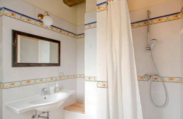 Fattoria Uccelliera Villa Lorenzana ภายนอก รูปภาพ