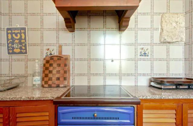 Fattoria Uccelliera Villa Lorenzana ภายนอก รูปภาพ