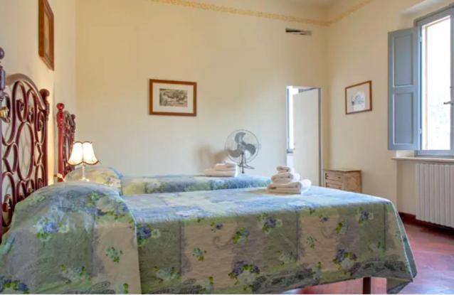 Fattoria Uccelliera Villa Lorenzana ภายนอก รูปภาพ